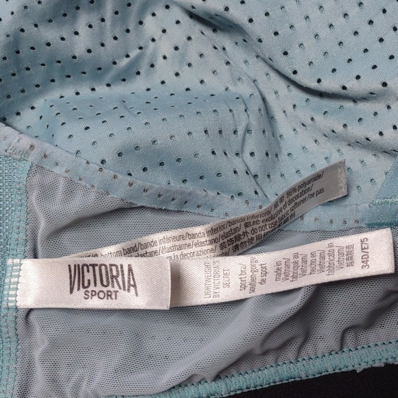 Two Victoria Secrets Sports Bras - Picture 4 of 6